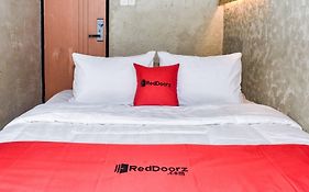 Reddoorz Plus @ Kemayoran